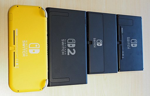 Nintendo Switch 2（日本語・国内専用）」開封の儀。本体の厚みは