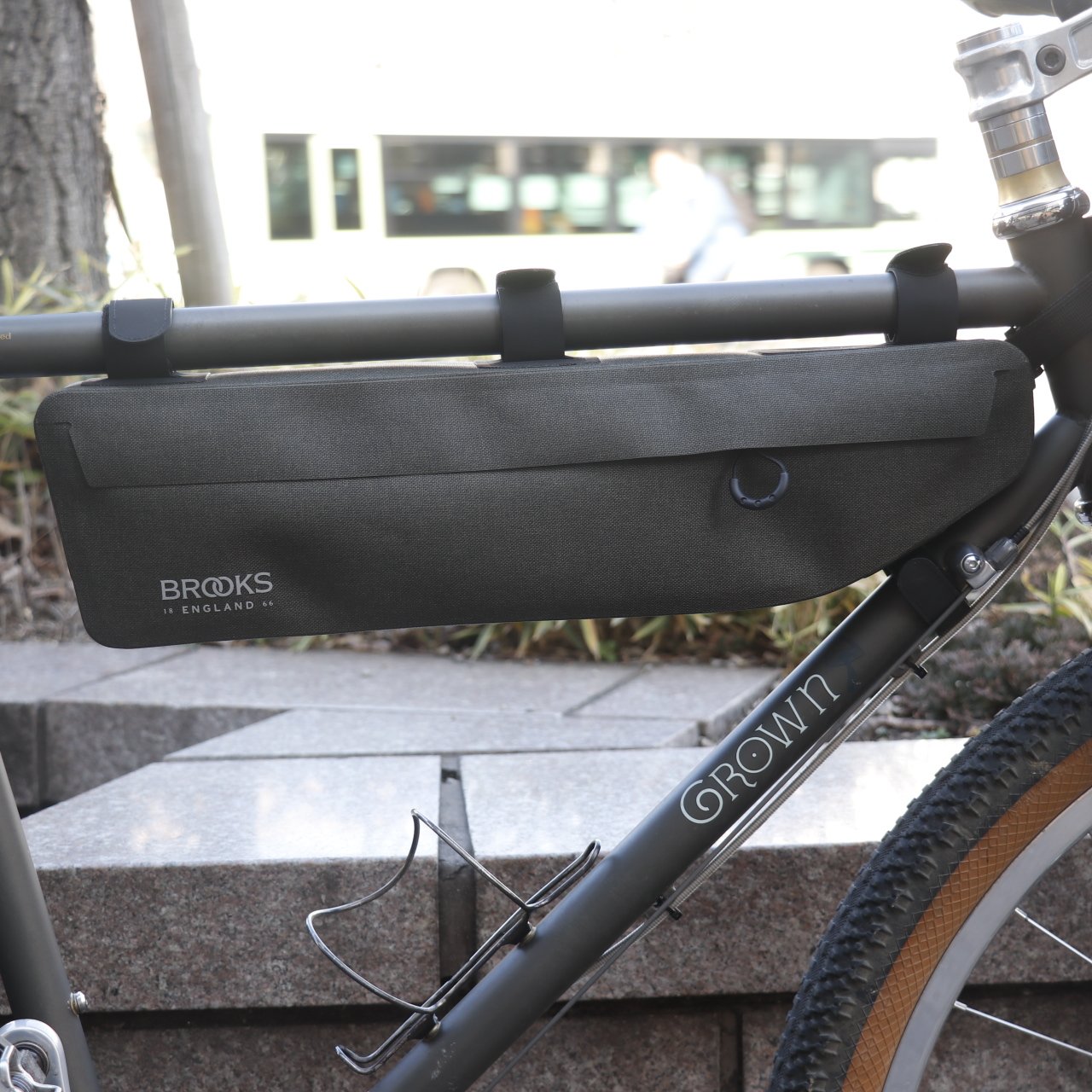 BLOG ～再入荷～【Brooks / ブルックス】=新モデル= 防水性&耐摩耗性