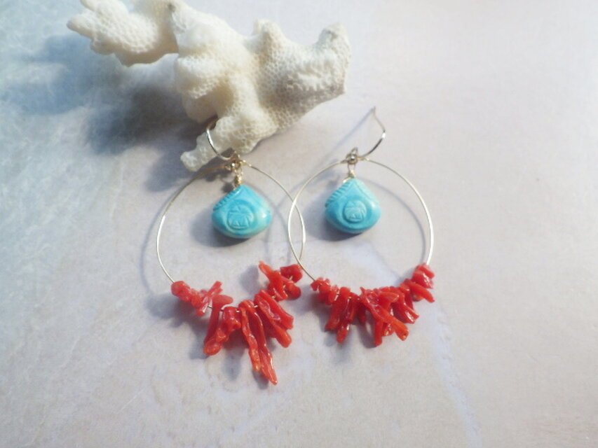 14kgf*Red Coral&Turquoise 天然赤珊瑚とターコイズのピアス | iichi