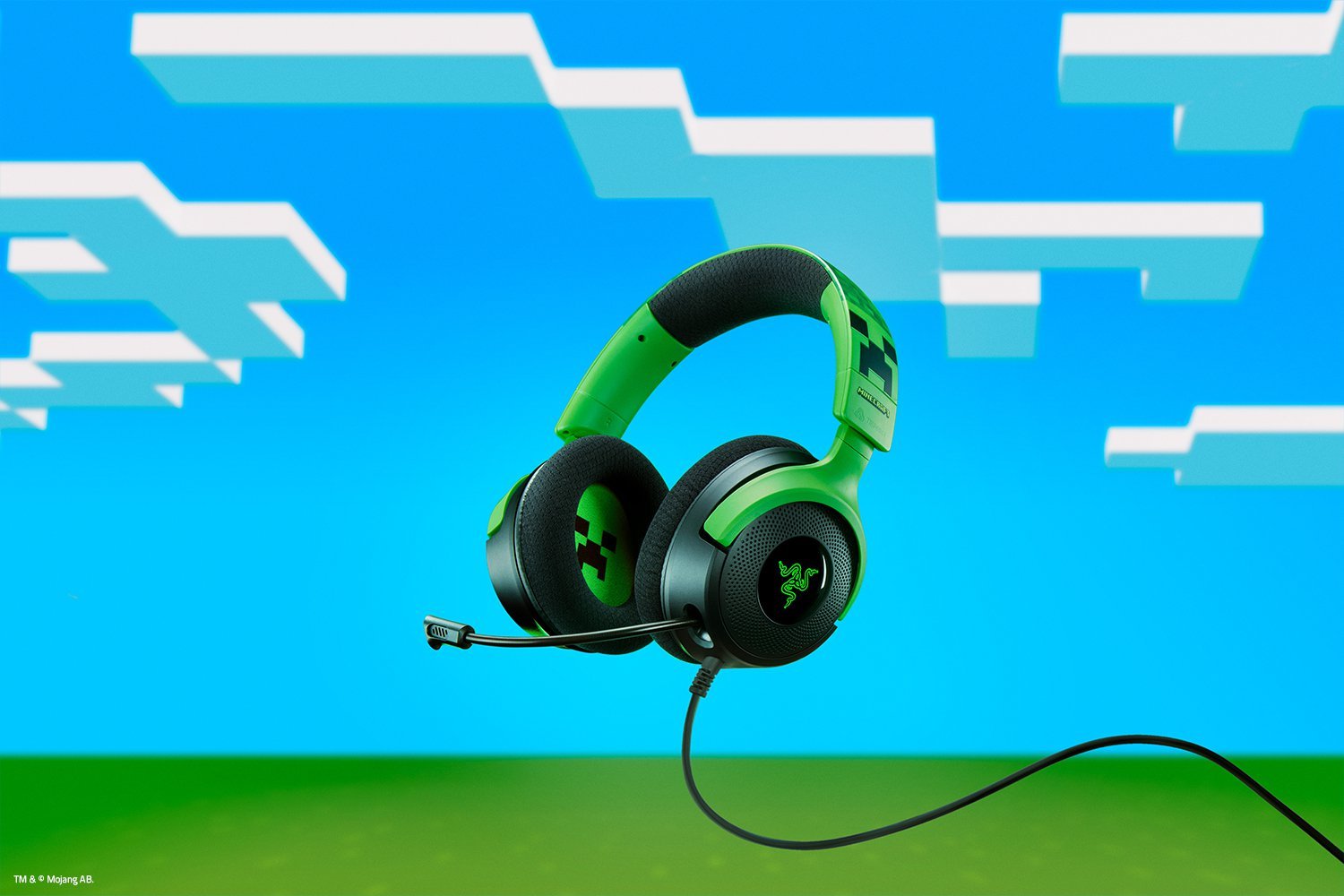 Razer Kraken V4 X Minecraft Edition 有線式ゲーミングヘッドセット