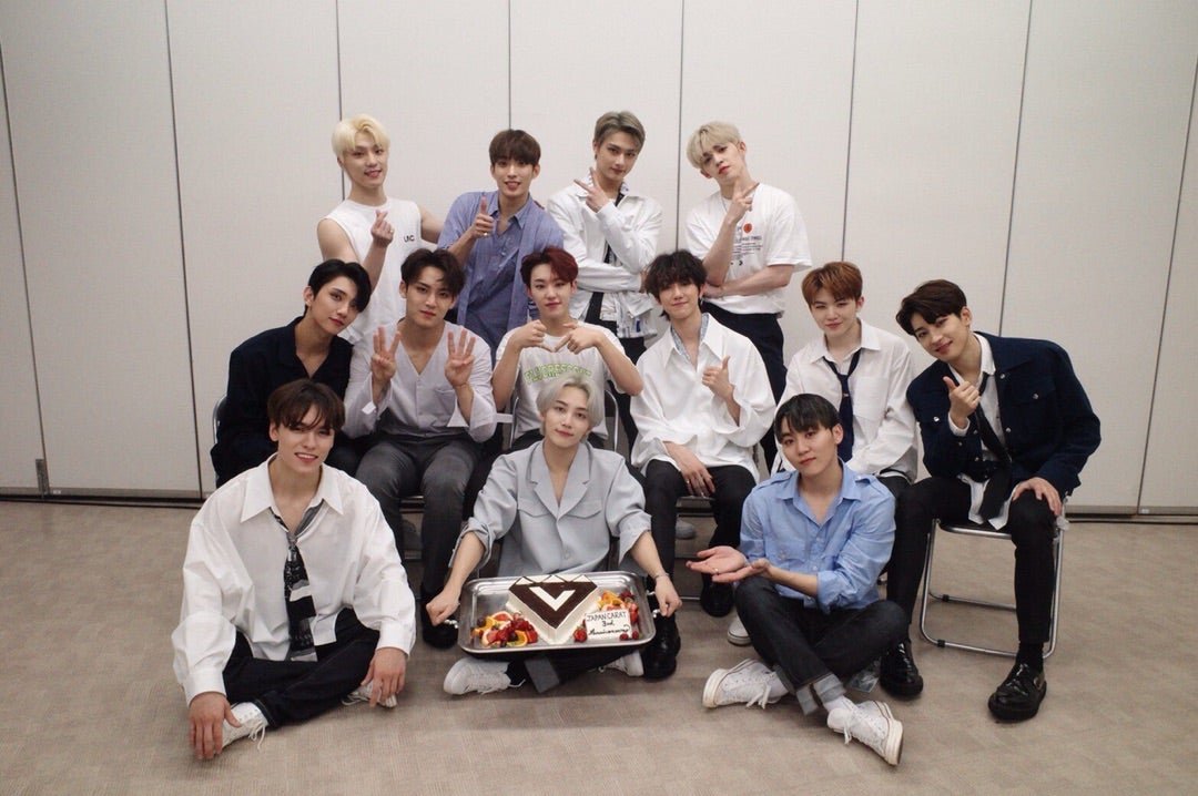 SEVENTEEN 『Happy Ending』SHOWCASE in 神戸ワールド記念ホール | mk