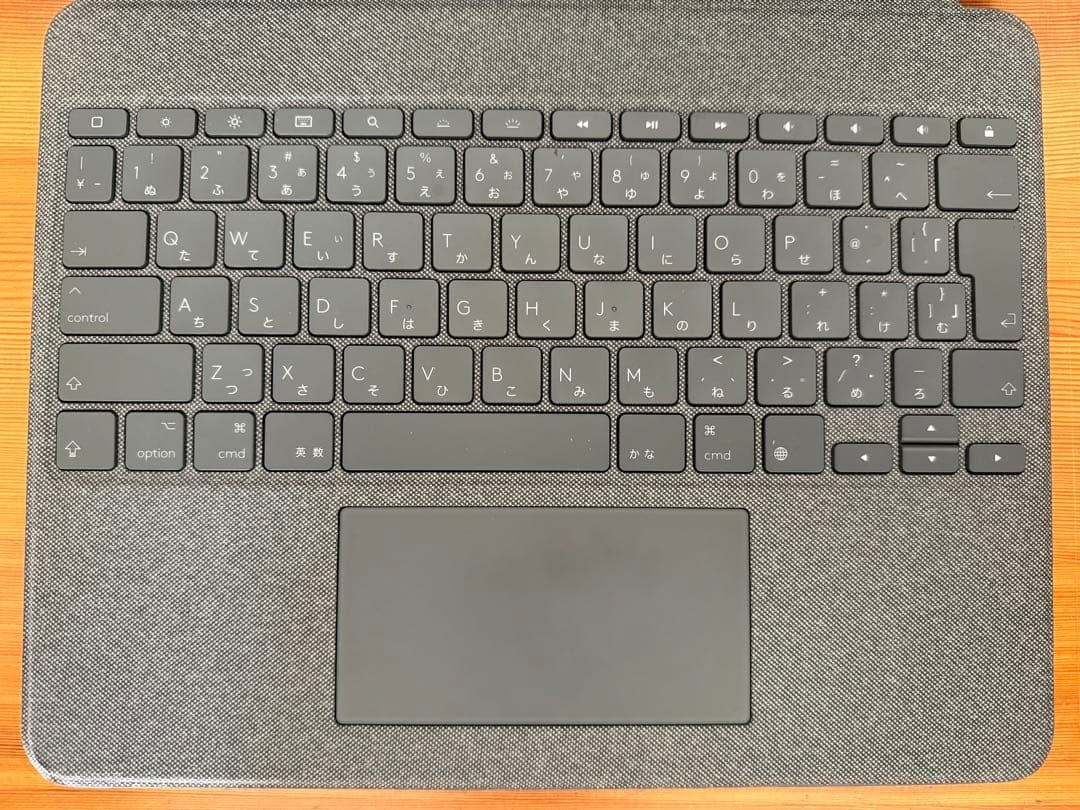 iPad Pro 12.9 第6世代 128GB Combo Touch