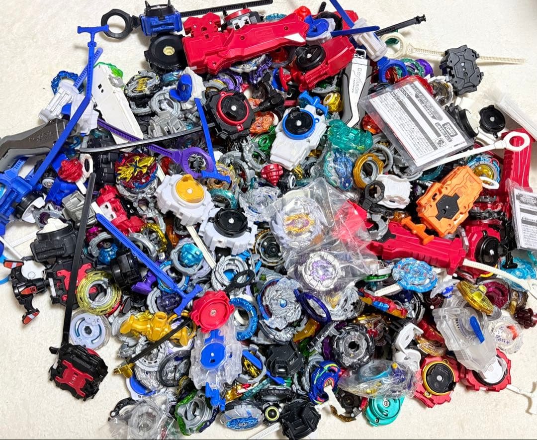 超大量 ベイブレードバースト まとめ売り ジャンク 動作未確認 Yahoo!オークション -「メタルファイトベイブレード まとめ」の落札